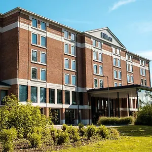 Hilton London Heathrow Airport Terminal 5 4* Хитроу