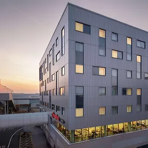 Hampton By Hilton London Gatwick Airport 3* Horley