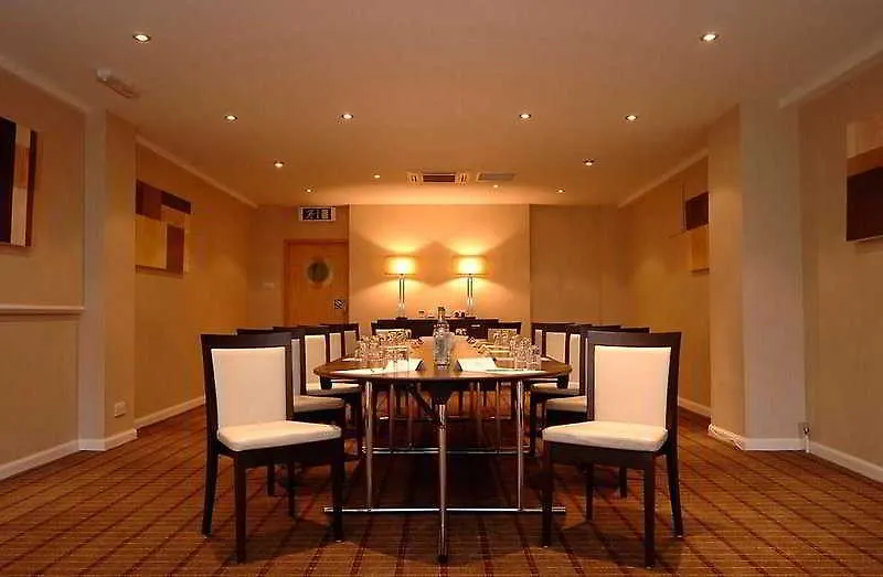 Doubletree By Hilton Edinburgh - Queensferry Crossing Норт-Квинсферри 4*,